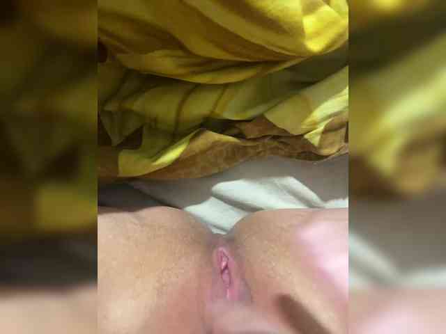 Molii-Molii35 webcam