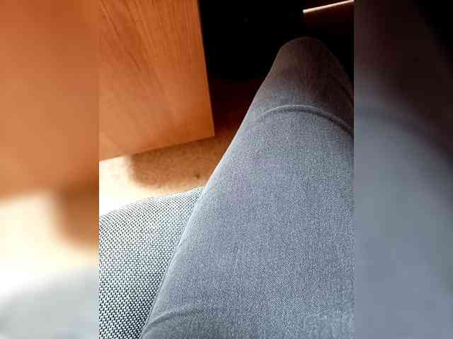 Molii-Molii35 webcam