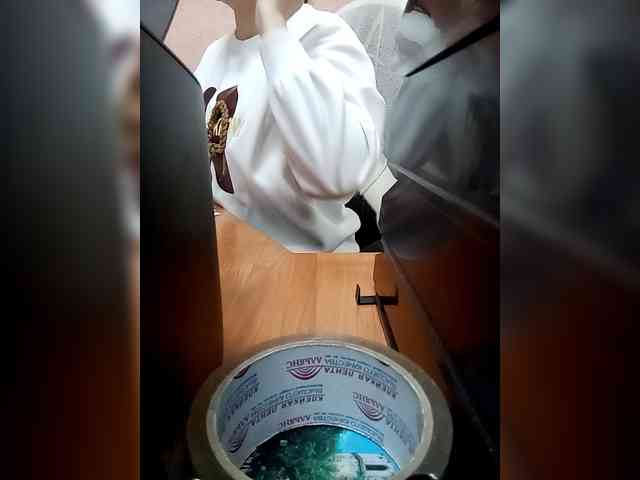 Molii-Molii35 webcam