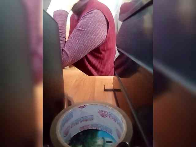 Molii-Molii35 webcam