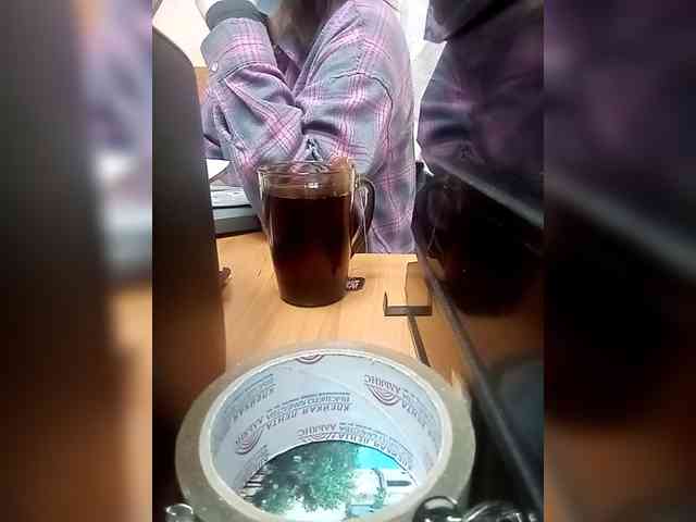 Molii-Molii35 webcam