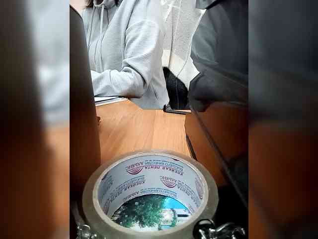 Molii-Molii35 webcam