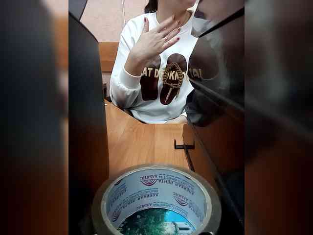 Molii-Molii35 webcam