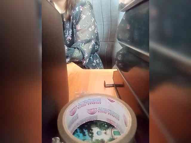 Molii-Molii35 webcam