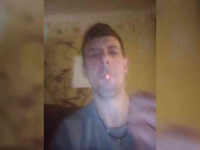 Idolvoploti Live Webcam on BongaCams