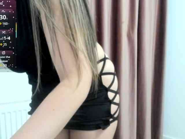 LadyLyanna25 webcam