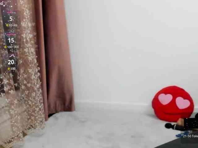 LadyLyanna25 webcam