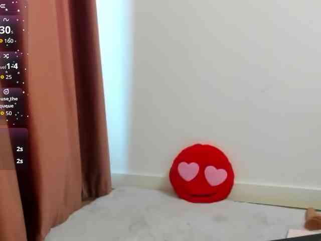 LadyLyanna25 webcam