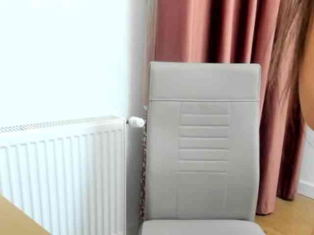 LadyLyanna25 webcam