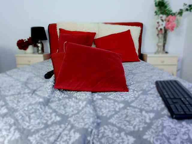 SashaRizz webcam