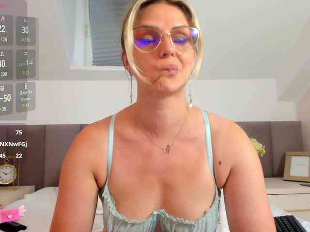 AshleySun webcam