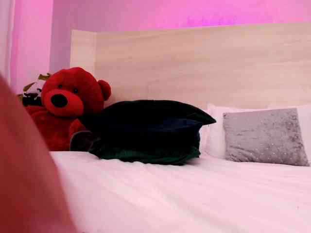 FoxyClarisee webcam