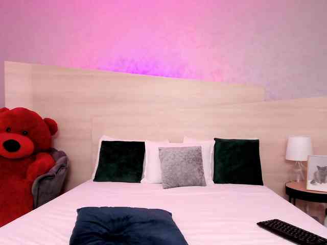 FoxyClarisee webcam