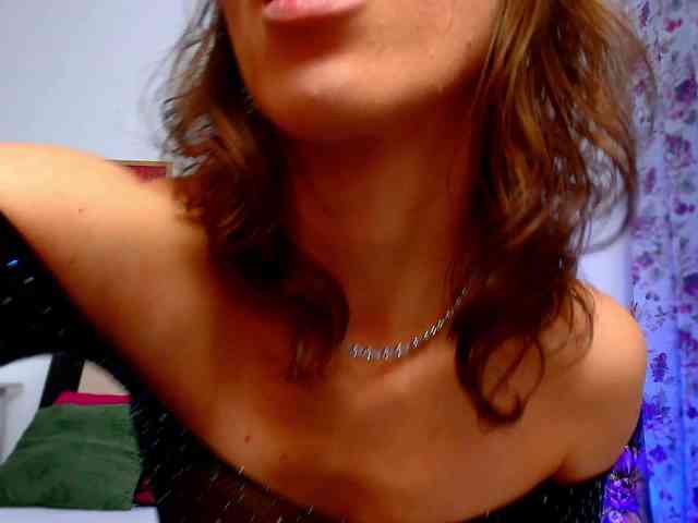 MiaBloom webcam