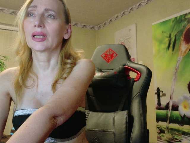 AngelikaMore's BongaCams show and profile