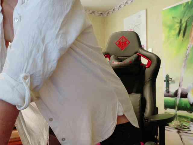 AngelikaMore webcam