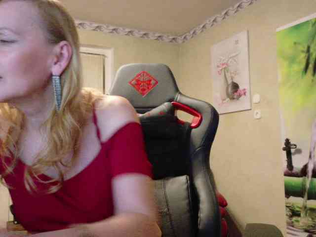AngelikaMore webcam