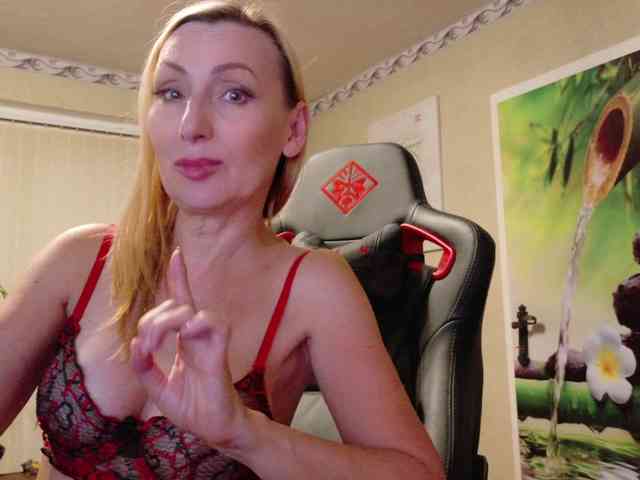AngelikaMore webcam