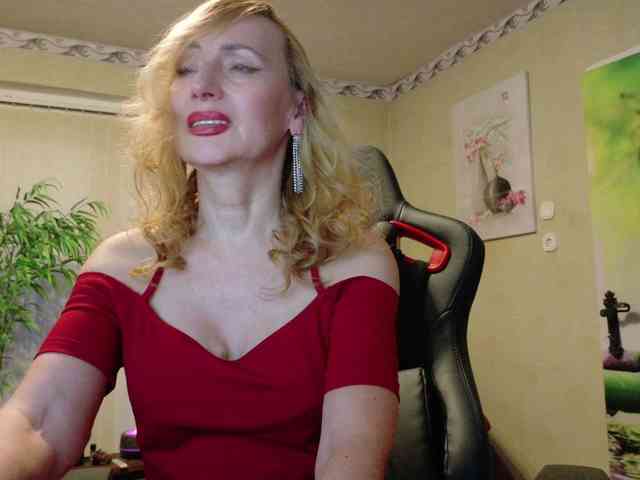 AngelikaMore webcam
