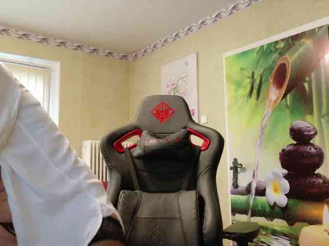 AngelikaMore webcam