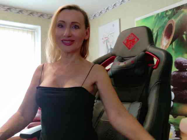 Модель: AngelikaMore