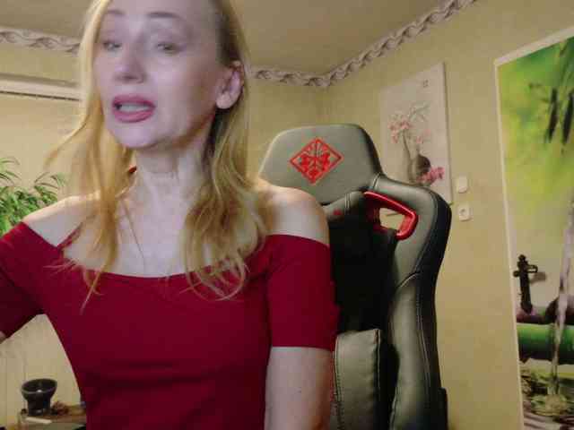 AngelikaMore webcam