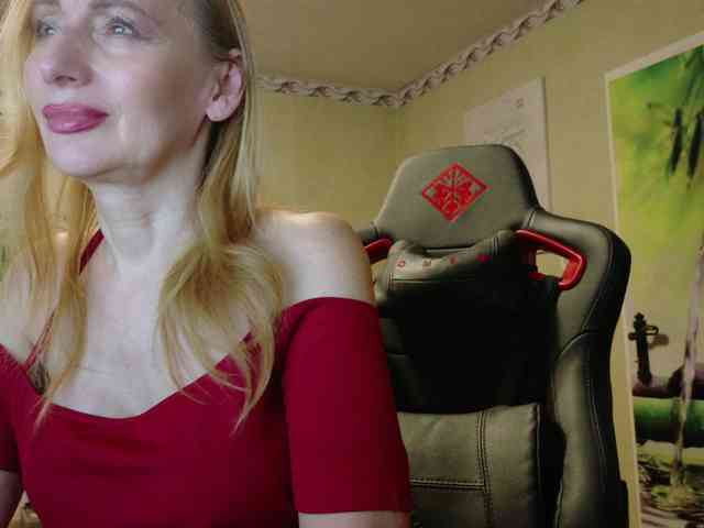 AngelikaMore webcam