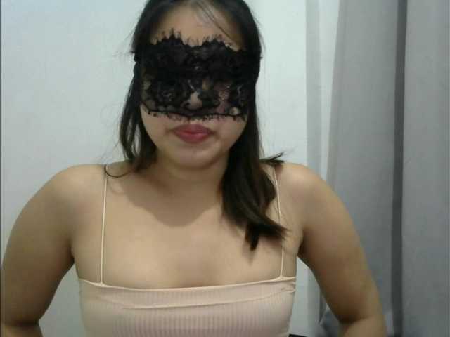 alexisbby's BongaCams show and profile