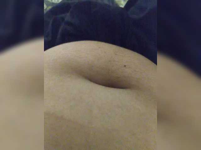 IqraQueen webcam bongacams model stream image