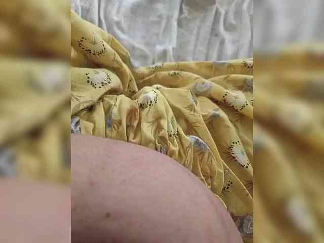 IqraQueen webcam