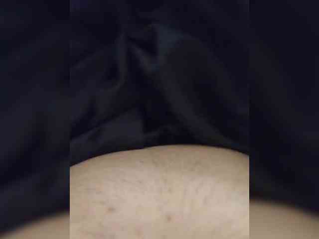 IqraQueen webcam