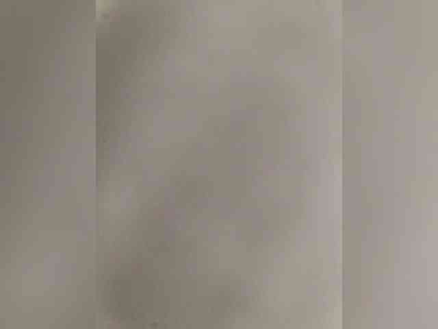 IqraQueen webcam