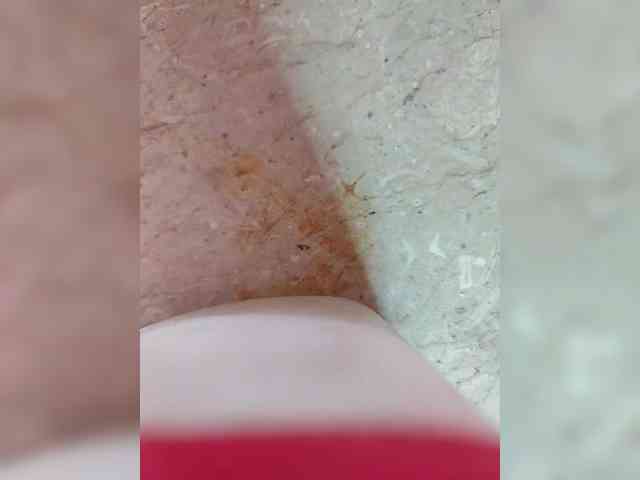 IqraQueen webcam