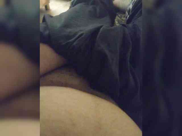 IqraQueen webcam