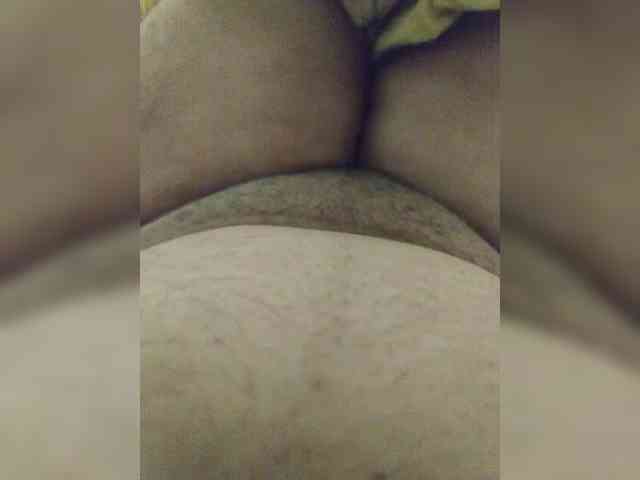 IqraQueen webcam