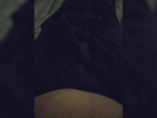 IqraQueen webcam