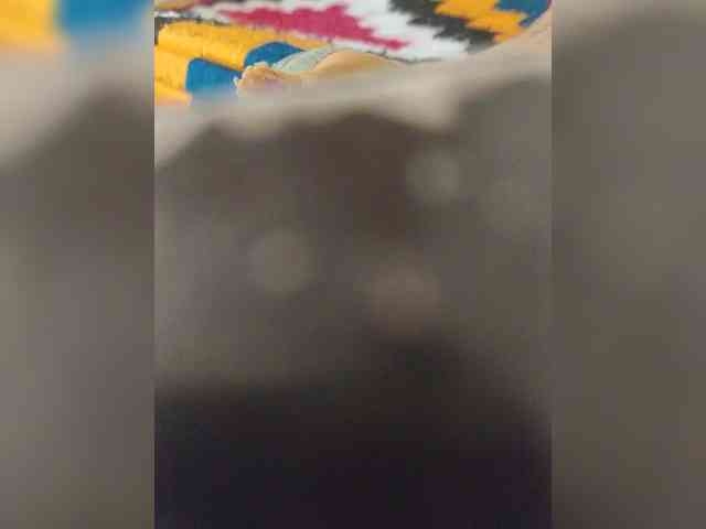 IqraQueen webcam