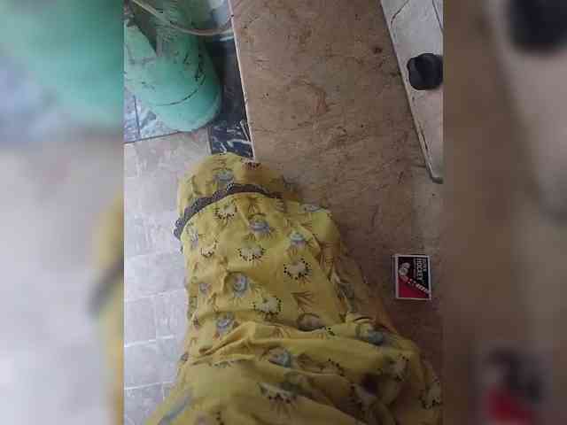 IqraQueen webcam