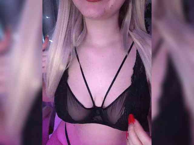 Krisss-mur Live Webcam on BongaCams