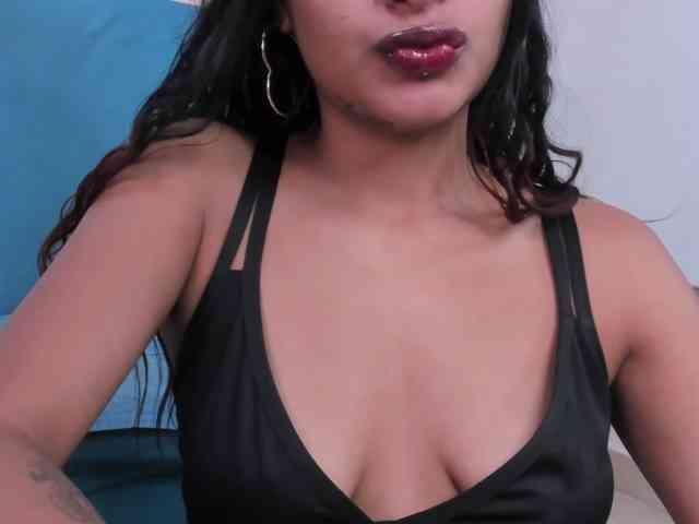 EmilyCristal webcam