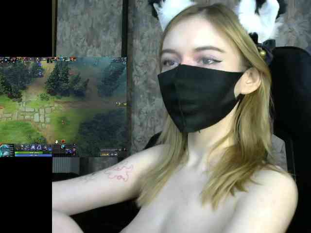 BabyRoro webcam