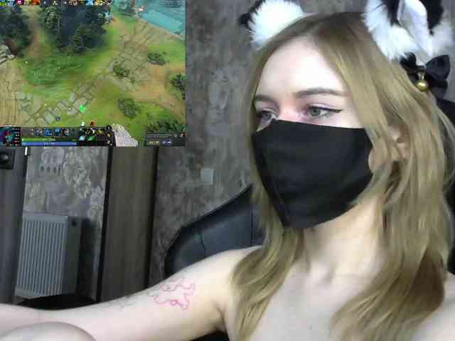 BabyRoro webcam