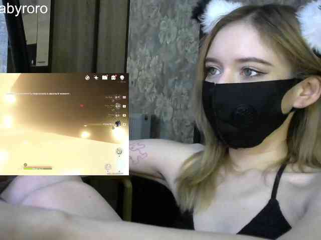 BabyRoro webcam