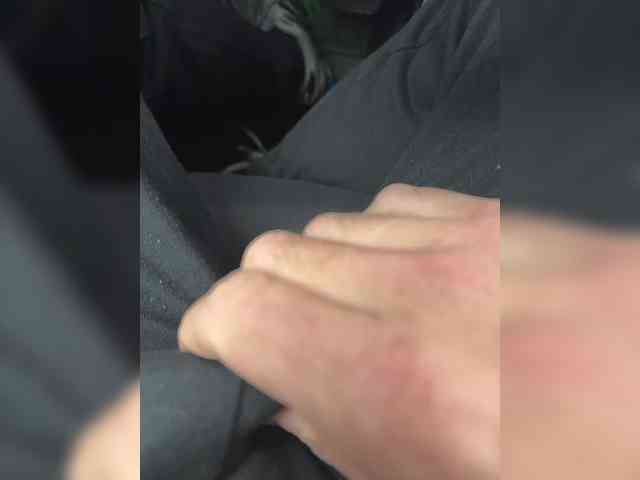 Ikmikmikm Live Webcam on BongaCams