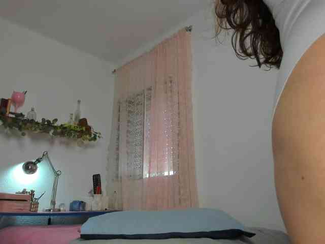 Tatiannaz webcam