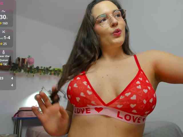 Tatiannaz webcam