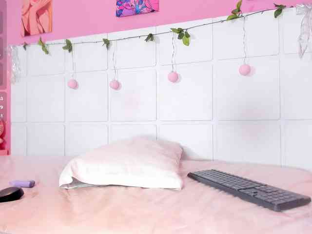DulceBela webcam