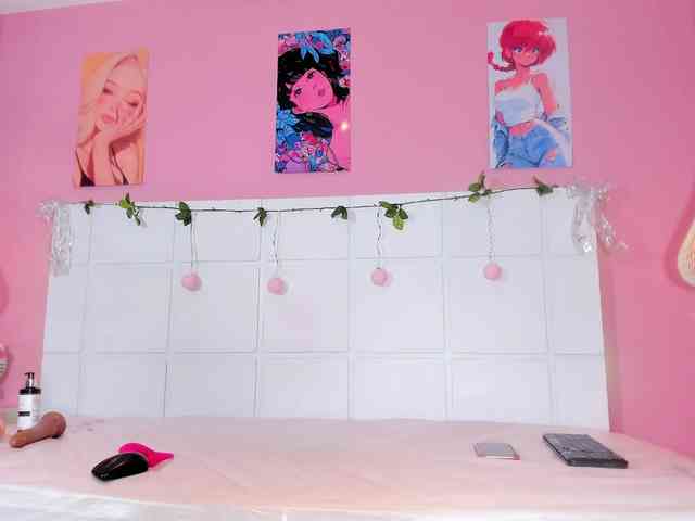 DulceBela webcam