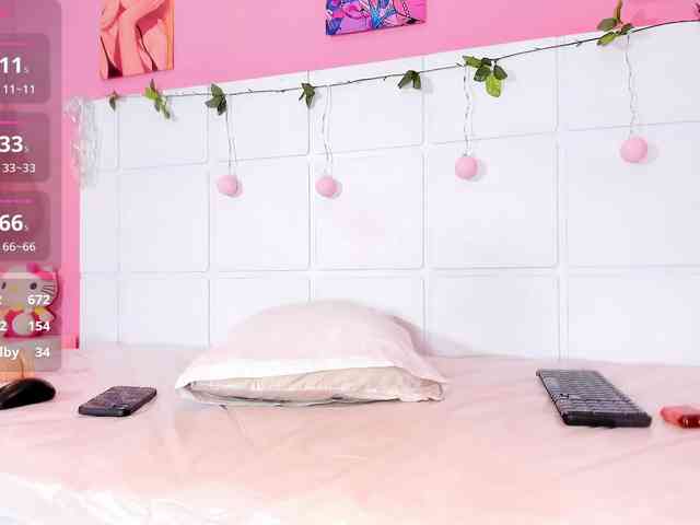 DulceBela webcam