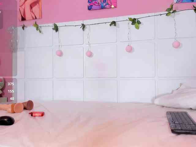 DulceBela webcam
